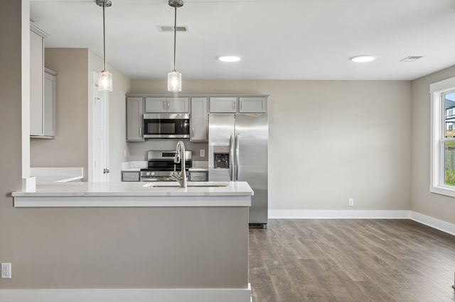 249 Billy Goat Ct, Clarksville, TN 37040