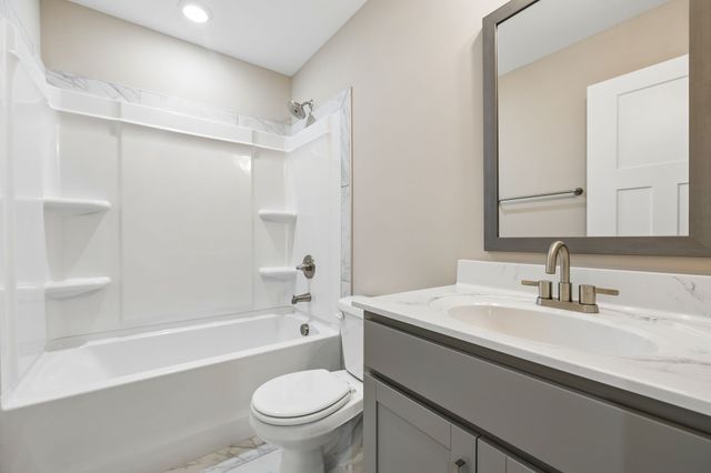 249 Billy Goat Ct, Clarksville, TN 37040