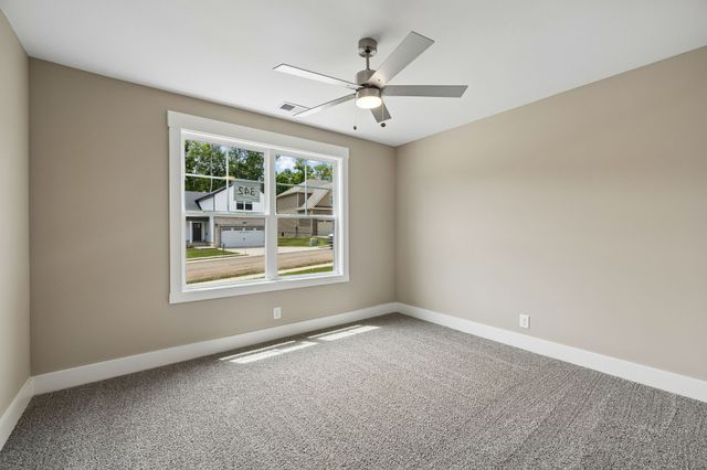 249 Billy Goat Ct, Clarksville, TN 37040