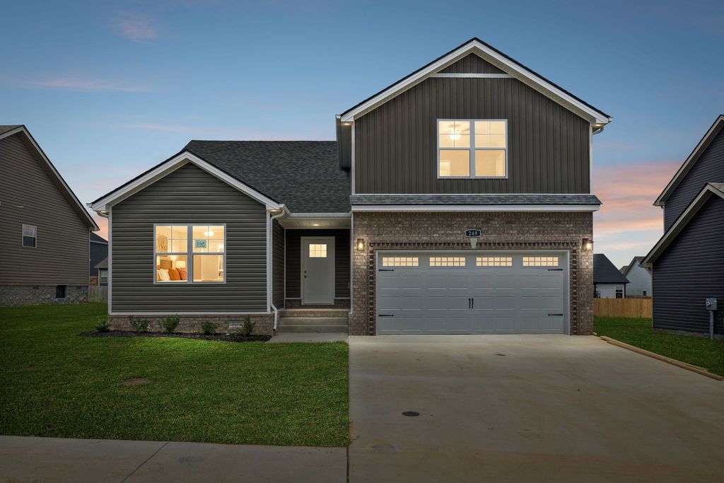 249 Billy Goat Ct, Clarksville, TN 37040