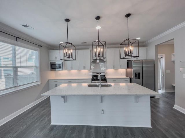163 Yorkshire Drive, Moncks Corner, SC 29461