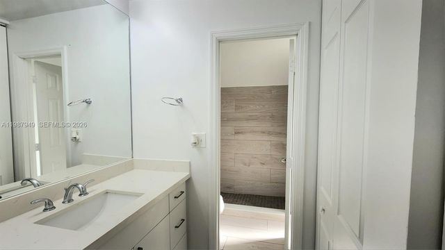 841 NW 81st Ave 8, Plantation, FL 33324