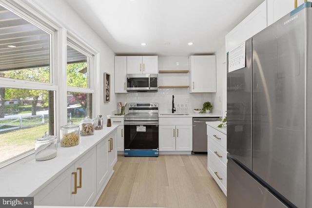 13220 HOLDRIDGE RD, Silver Spring, MD 20906