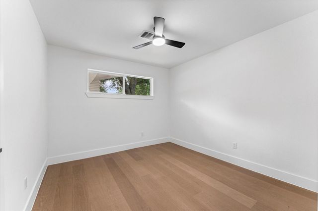 5438 Wigton Drive, Houston, TX 77096