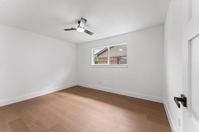 5438 Wigton Drive, Houston, TX 77096