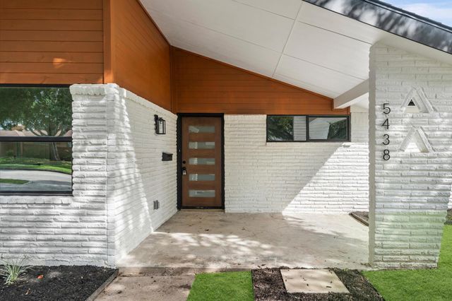 5438 Wigton Drive, Houston, TX 77096