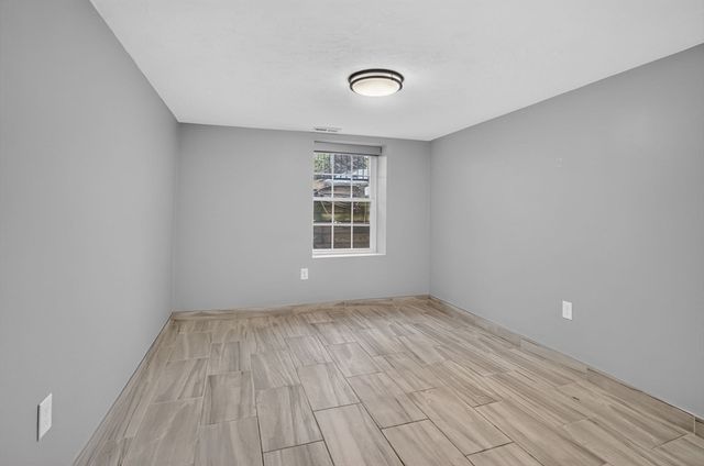 165 Garfield Ave, Chelsea, MA 02150
