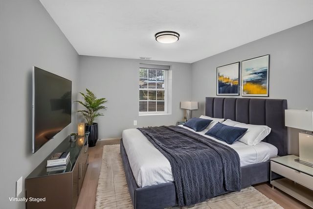 165 Garfield Ave, Chelsea, MA 02150