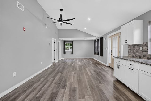165 Garfield Ave, Chelsea, MA 02150