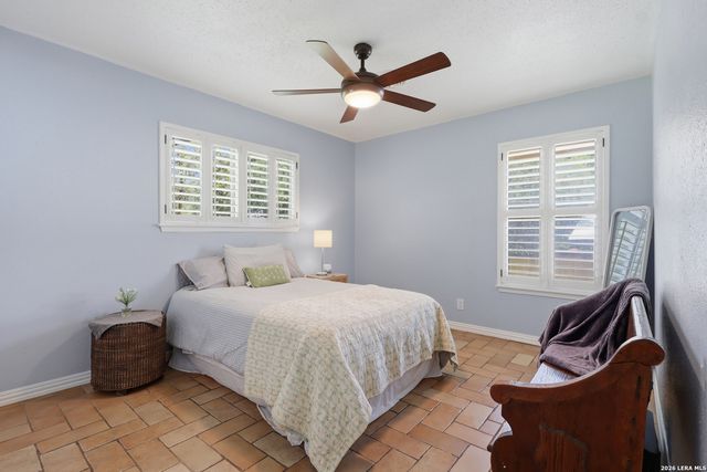 219 Summertime, San Antonio, TX 78216