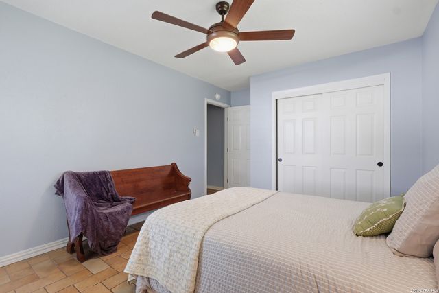 219 Summertime, San Antonio, TX 78216
