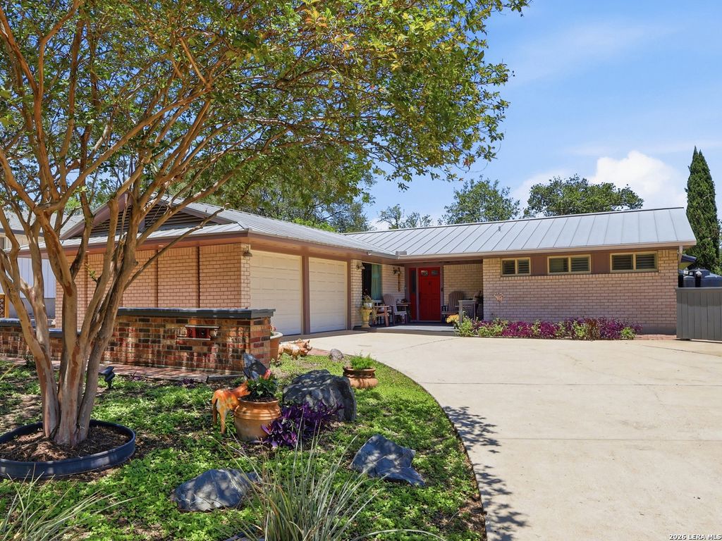 219 Summertime, San Antonio, TX 78216
