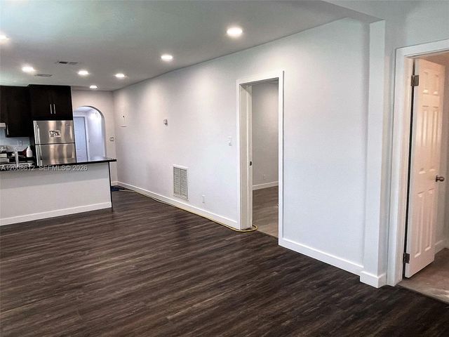 22 NW 14th Ave, Dania Beach, FL 33004