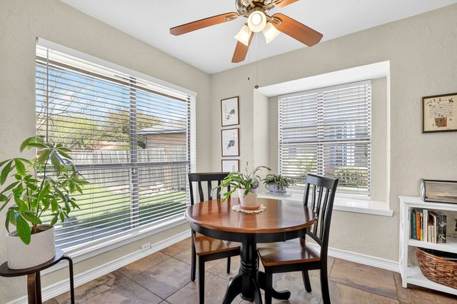 2621 Winterlake Drive, Carrollton, TX 75006