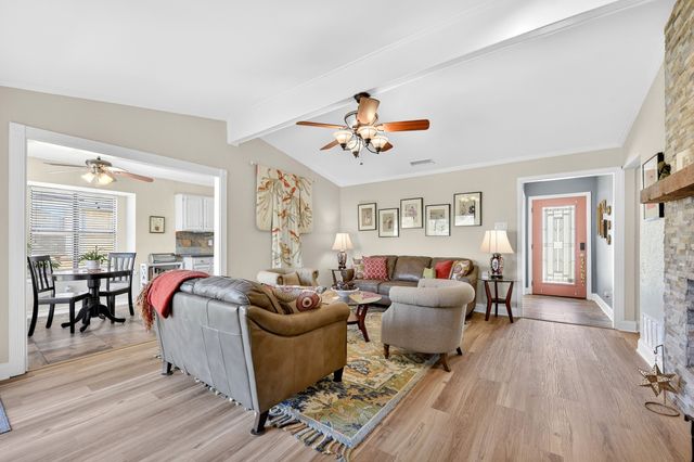 2621 Winterlake Drive, Carrollton, TX 75006