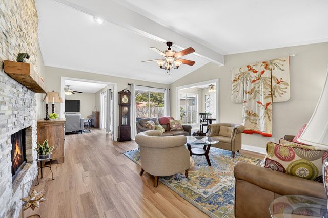 2621 Winterlake Drive, Carrollton, TX 75006