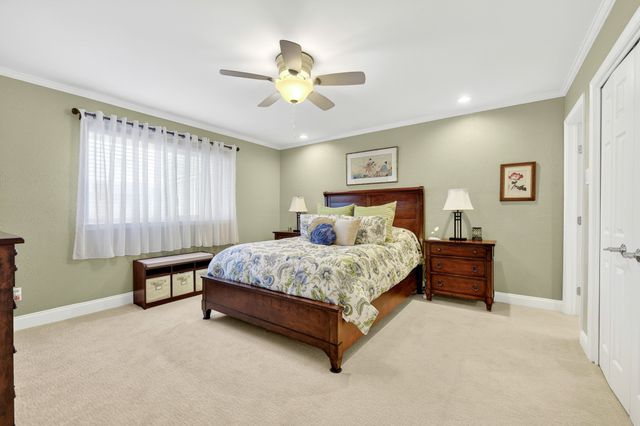 2621 Winterlake Drive, Carrollton, TX 75006