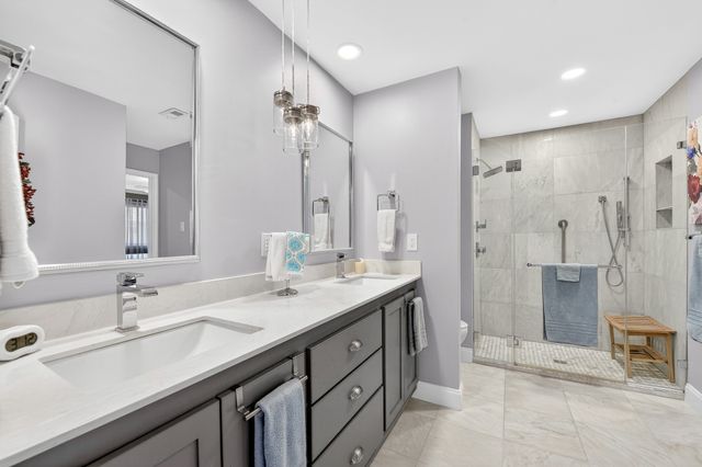 2621 Winterlake Drive, Carrollton, TX 75006