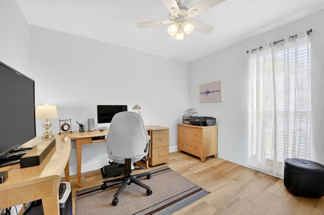 2621 Winterlake Drive, Carrollton, TX 75006