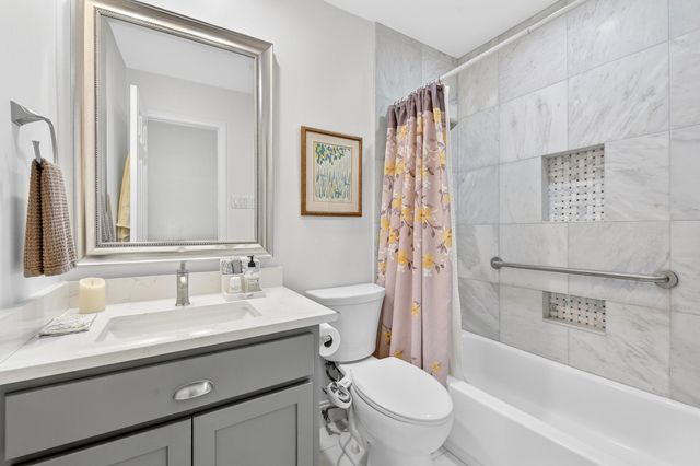 2621 Winterlake Drive, Carrollton, TX 75006