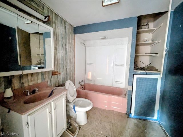 4730 Turney Road, Garfield Heights, OH 44125
