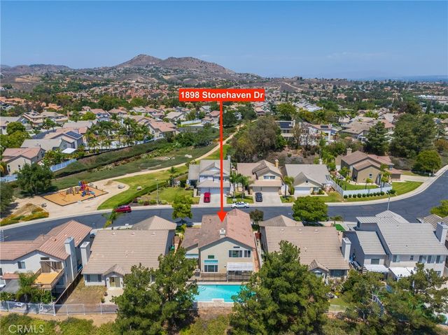 1898 Stonehaven, Corona, CA 92879