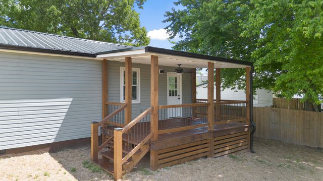 1222 21st Street SE, Cleveland, TN 37311