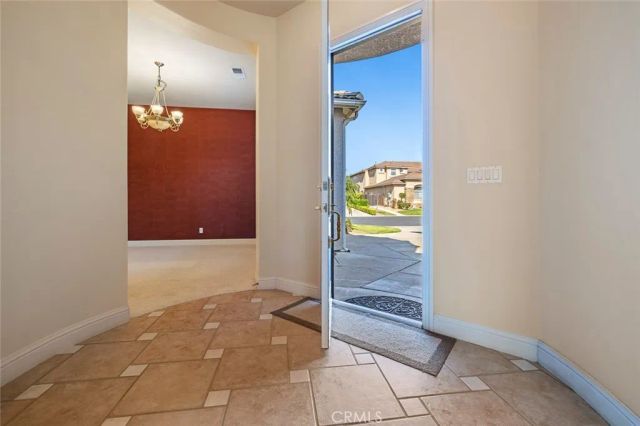 9680 N Willey Court, Fresno, CA 93720