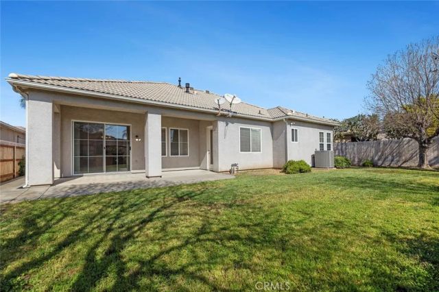 9680 N Willey Court, Fresno, CA 93720