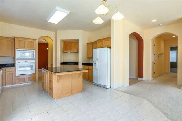 9680 N Willey Court, Fresno, CA 93720