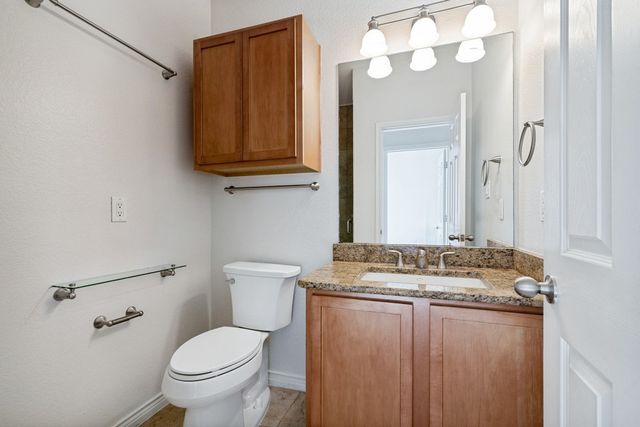 2016 Azure Pointe Drive, Richardson, TX 75080