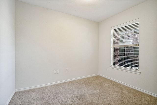 2016 Azure Pointe Drive, Richardson, TX 75080
