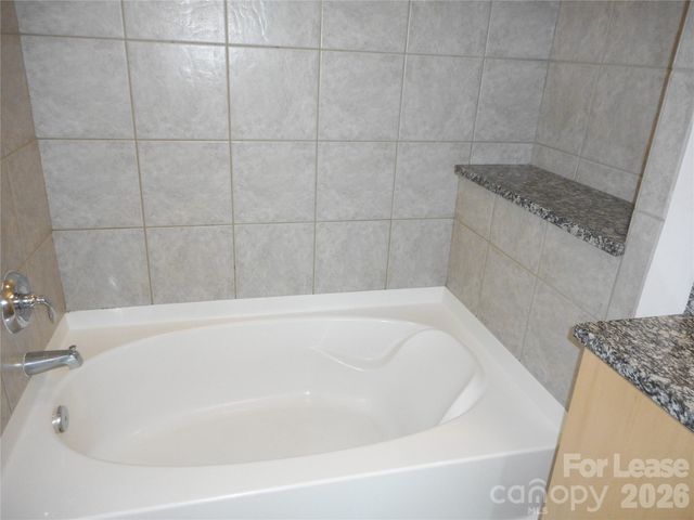 210 N Church Street 2212, Charlotte, NC 28202