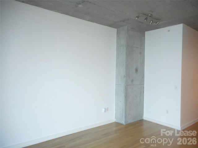 210 N Church Street 2212, Charlotte, NC 28202