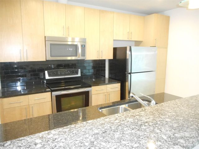 210 N Church Street 2212, Charlotte, NC 28202