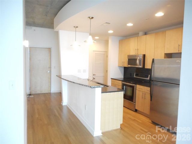 210 N Church Street 2212, Charlotte, NC 28202