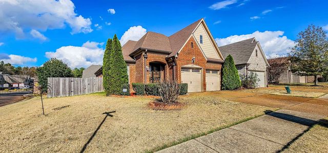 6830 LAGRANGE CIR CIR N, Memphis, TN 38018