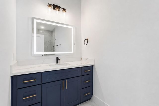 4606 Mallow Street B, Houston, TX 77051