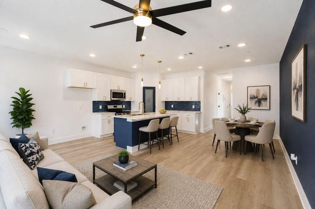 4606 Mallow Street B, Houston, TX 77051