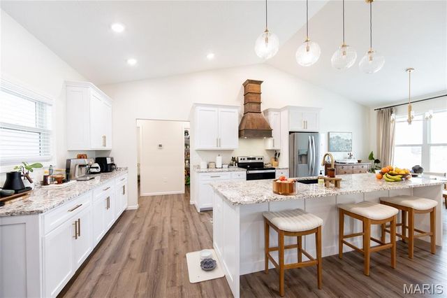 233 Sunny Drive, Rolla, MO 65401