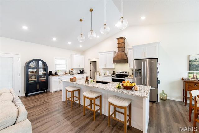 233 Sunny Drive, Rolla, MO 65401