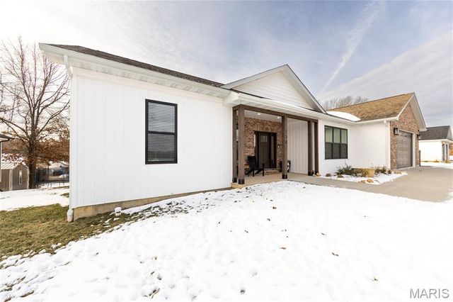 233 Sunny Drive, Rolla, MO 65401