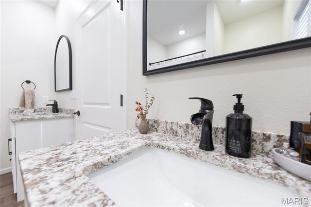 233 Sunny Drive, Rolla, MO 65401