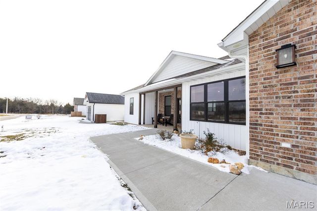 233 Sunny Drive, Rolla, MO 65401
