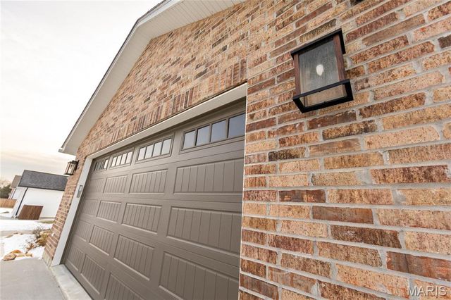 233 Sunny Drive, Rolla, MO 65401