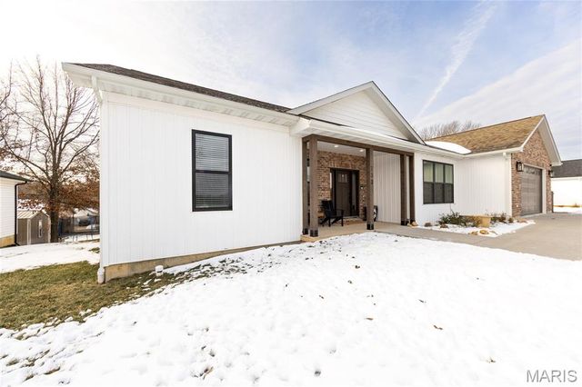 233 Sunny Drive, Rolla, MO 65401