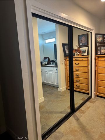 2522 University, Newport Beach, CA 92660