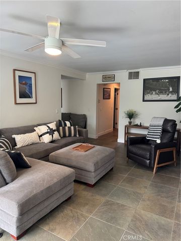 2522 University, Newport Beach, CA 92660