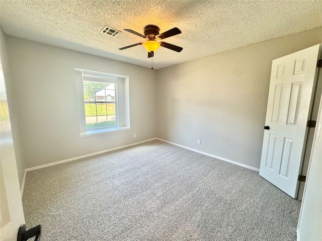 9216 E 97th Place, Tulsa, OK 74133