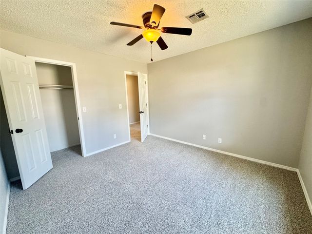 9216 E 97th Place, Tulsa, OK 74133
